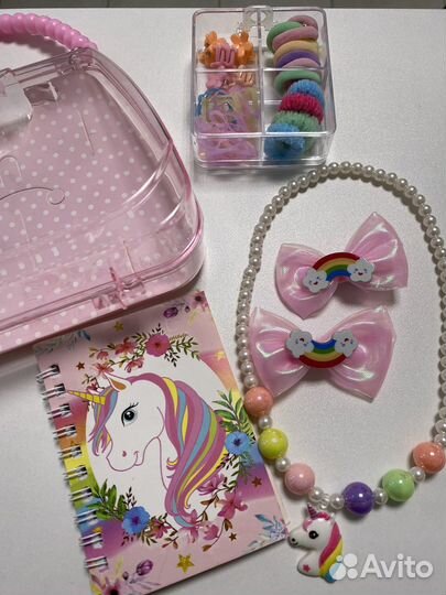 Сумочка детская с бусами, резинками