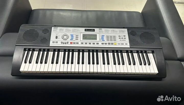 Синтезатор Jonson&Co JC-939 новый