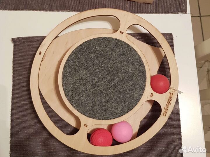 Игрушки для кошек