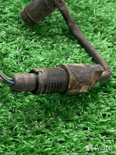 Фишка разъем Mercedes-Benz 190 W201 RP102989 1989