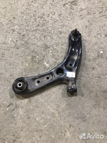 Рычаг передний левый хендай солярис 2 киа рио 4