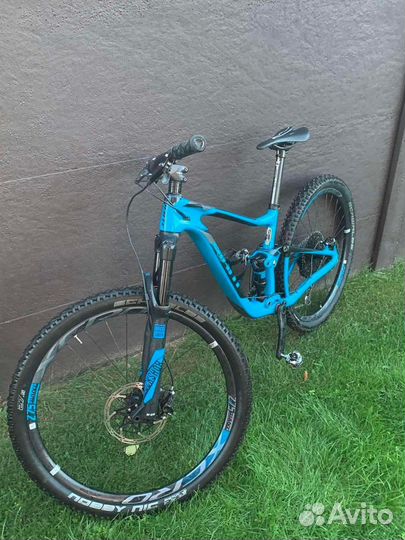 Карбоновый двухподвес Giant Anthem Advanced 0