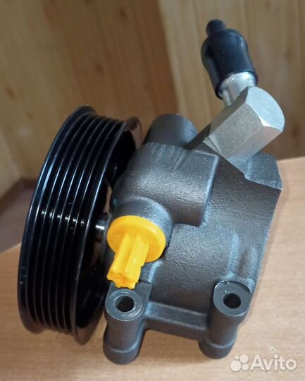 Насос гидроусилителя новый на Форд фокус 1