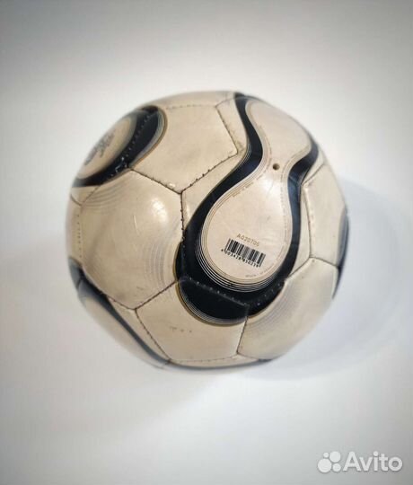 Футбольный мяч adidas 2006 mini