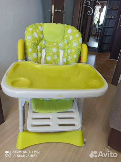 Детский стульчик для кормления