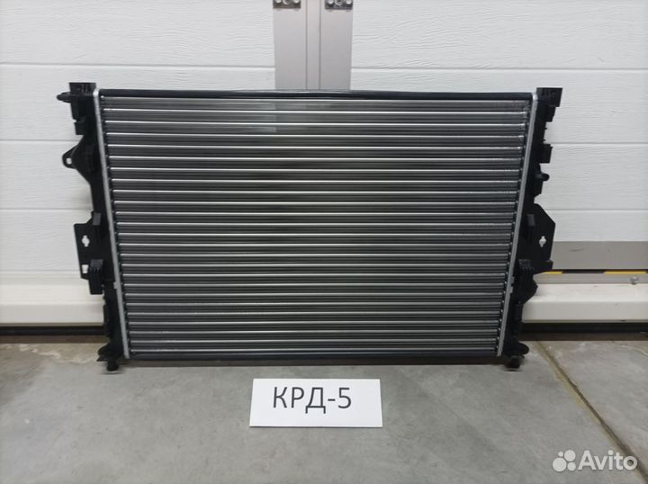 Радиатор двс Ford Mondeo 4 2006-2014