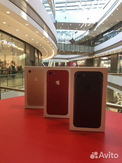 Коробка от iPhone 7