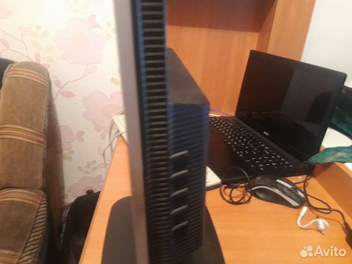 Монитор Lg flatron l1718s