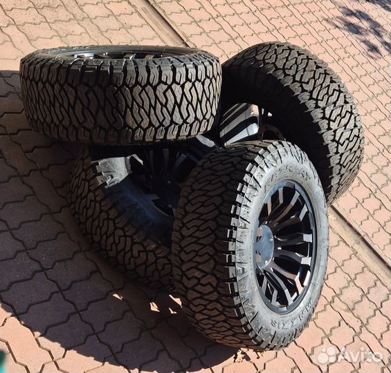 Комплект колес RAM 1500\TRX Maxxis Razr AT 35\12.5