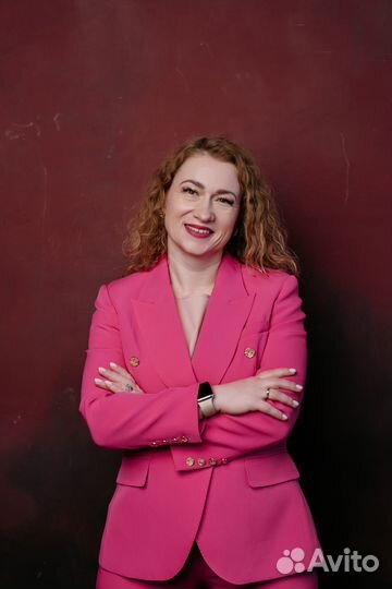 Ведущая, певица + DJ с оборудованием