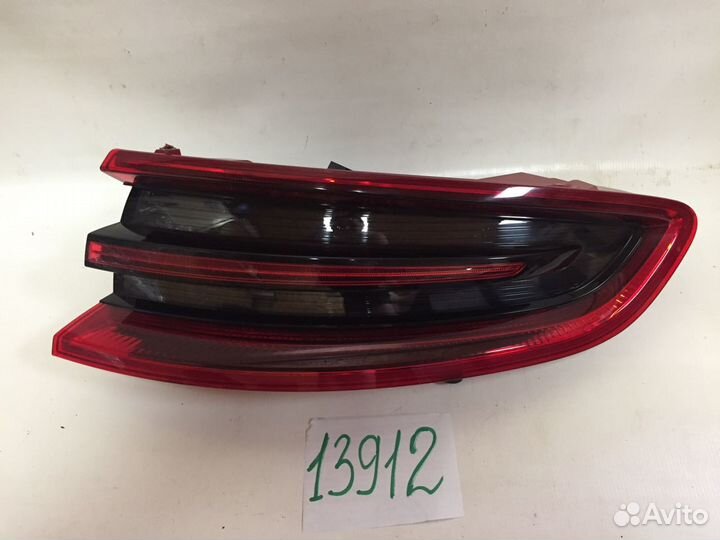 Porsche Macan Фонарь задний