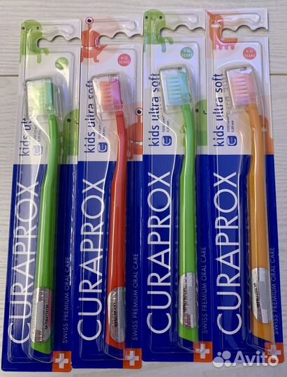 Curaprox Детская зубная щетка CSKids