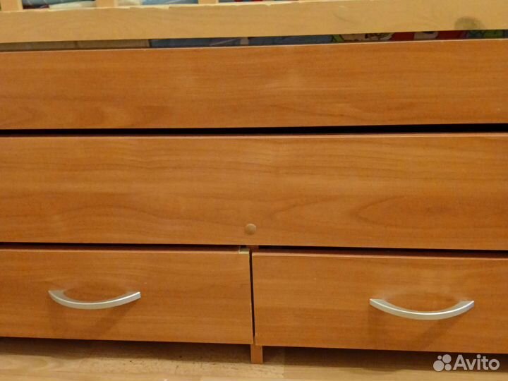 Детская кровать с матрасом