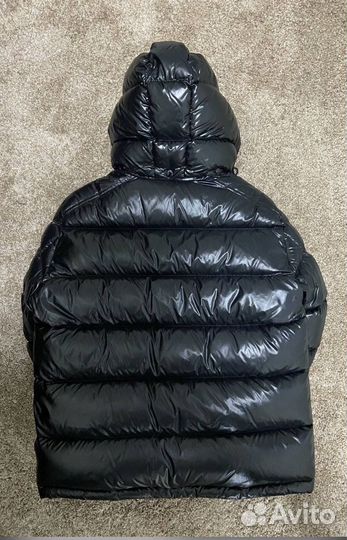 Пуховик moncler
