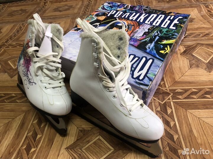 Коньки для фигурного катания