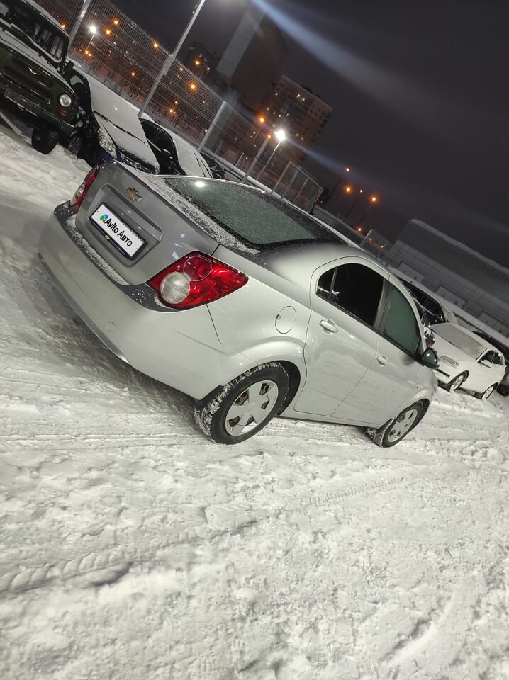 Chevrolet Aveo: фото владельца