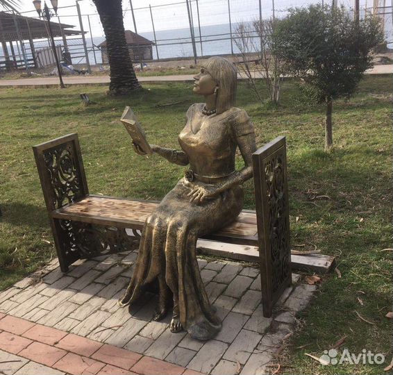 Скульптура в полный рост