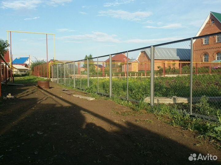 Забор из сетки рабицы