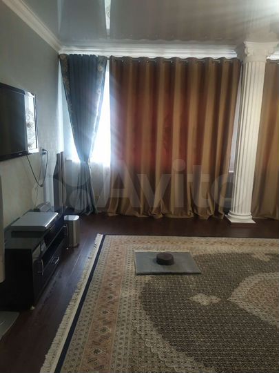 4-к. квартира, 108 м², 5/5 эт.