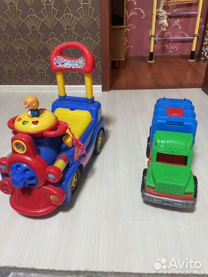 Детская машинка каталка бу