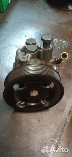 Гидроусилитель Mitsubishi Pajero 3 6G74