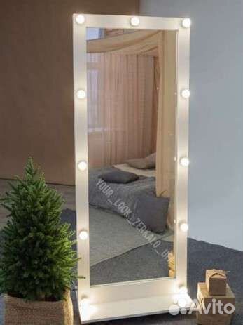 Гримерное зеркало с лампочками бу