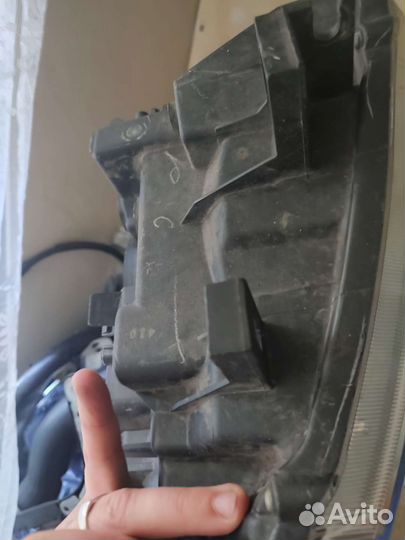 Фары на mitsubishi pajero