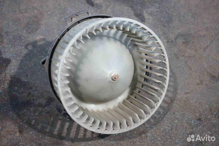 Моторчик отопителя Mazda 3 (Мазда 3) BK BN7N02