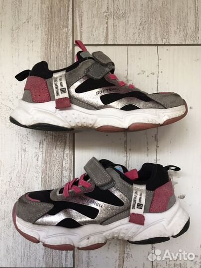 Кроссовки детские