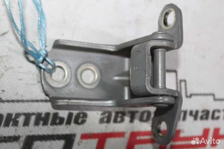 Петля двери nissan infiniti G25 G35 G37 patrol Q40