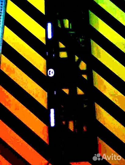 Номерная рамка c вашим логотипом и дизайном