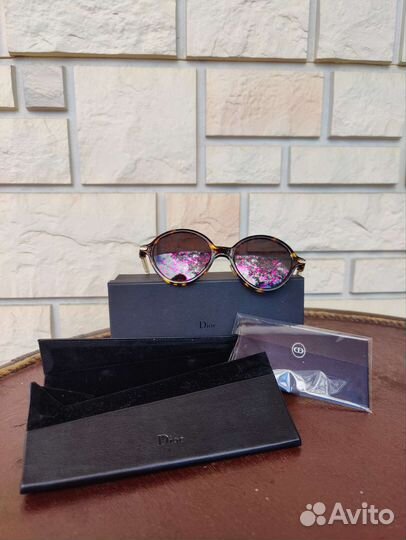 Солнцезащитные очки Dior женские оригинал