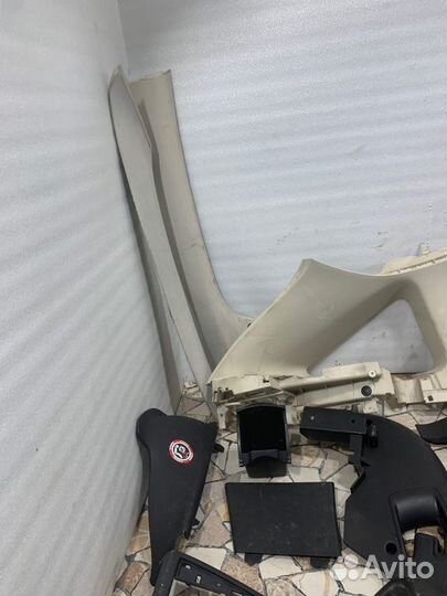 Пластик салона в ассортименте Citroen C4 хэтчбэк