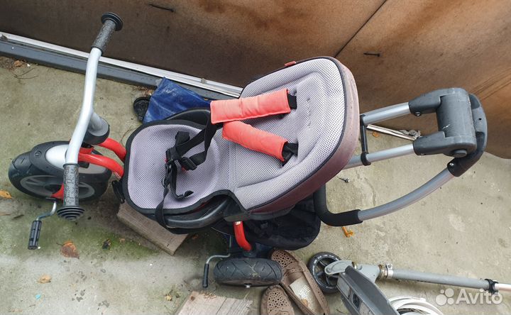 Детский трехколесный велосипед