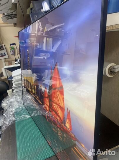 Картина фото интерьерная в раме из алюм