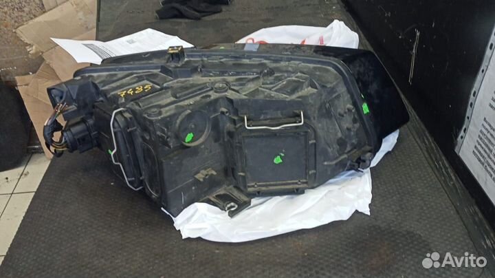 Фара (передняя) Audi Q5, 2010