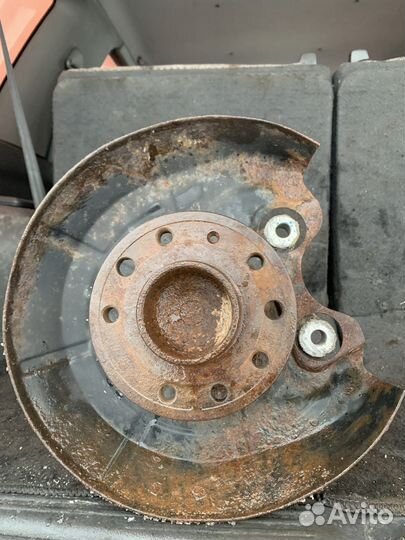 Задний кулак со ступица vectra c