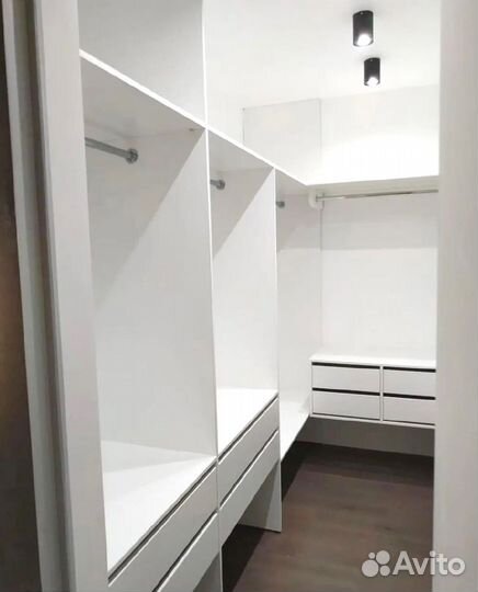 Встраиваемая гардеробная