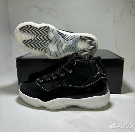 Кроссовки Jordan 11 retro