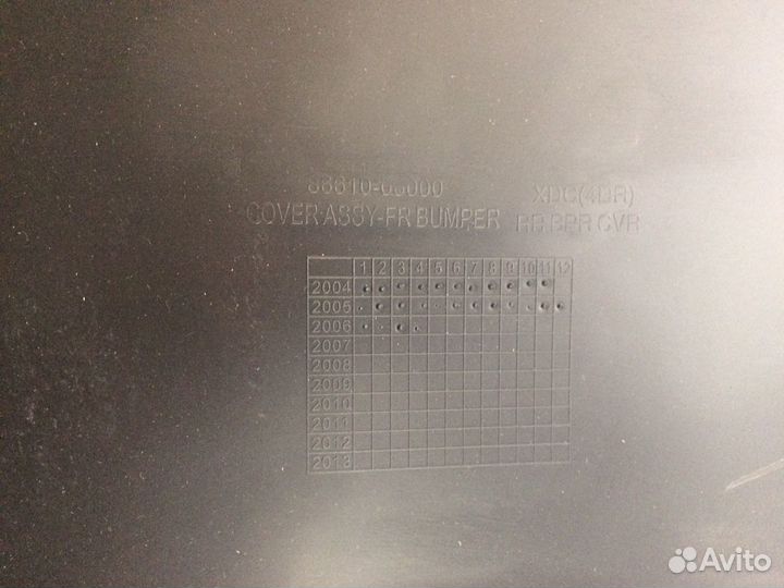 Elantra 03-06 4D задний бампер без молдингов