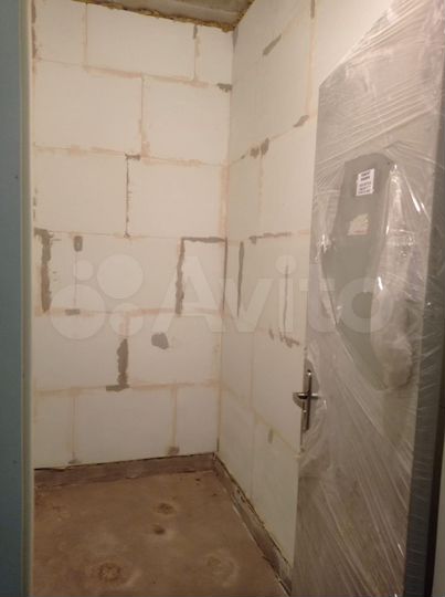 Машиноместо, 10 м²
