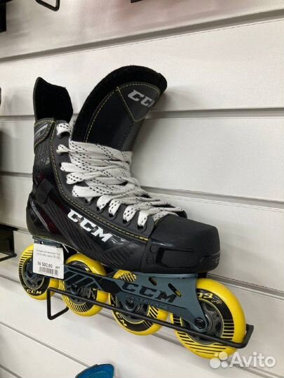 Роликовые коньки CCM 9350