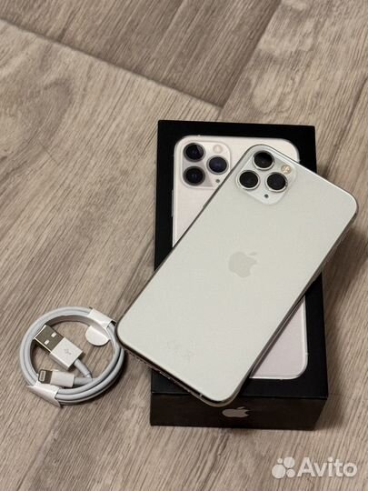 iPhone 11 Pro, 64 ГБ