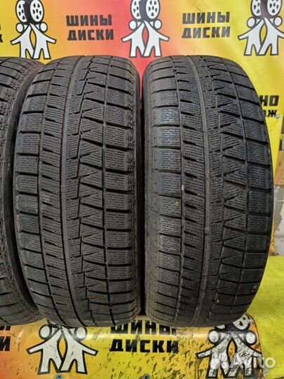 Bridgestone Blizzak Revo GZ 215/60 R17 96S