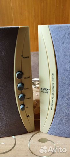 Активные акустические колонки Sven SPS-608