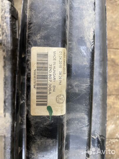 Усилитель бампера Фольцваген touareg нф, фл