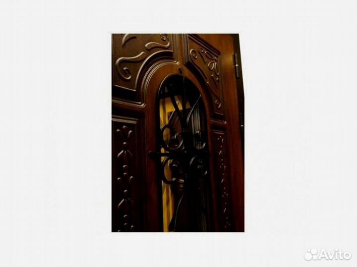 Входная дверь Сударь Рим с ковкой