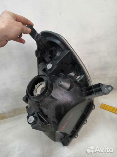 Фара правая Toyota RAV 4 2 рестайл