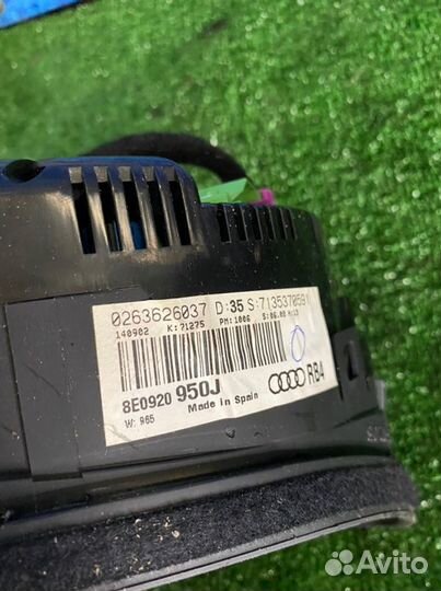 Панель приборов Audi A4 B6 AKE 2002