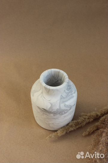 Ваза для сухоцветов из гипса